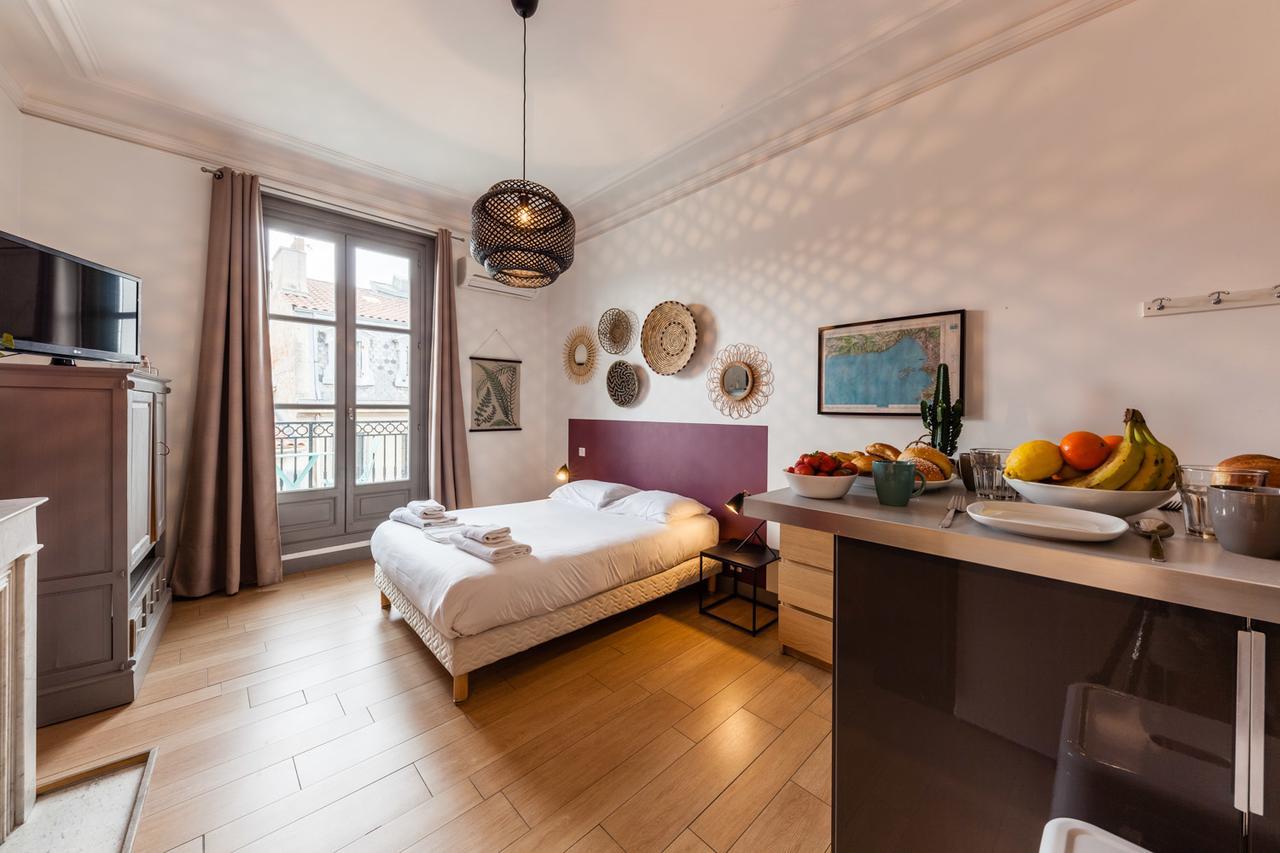 Les Cocons - Appartements d'Hôtes Design Marselha Exterior foto